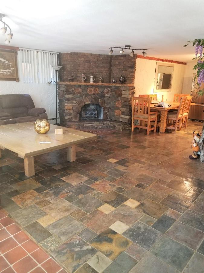 Your Comfy Home In Colorado Springs Extérieur photo
