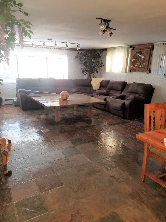 Your Comfy Home In Colorado Springs Extérieur photo