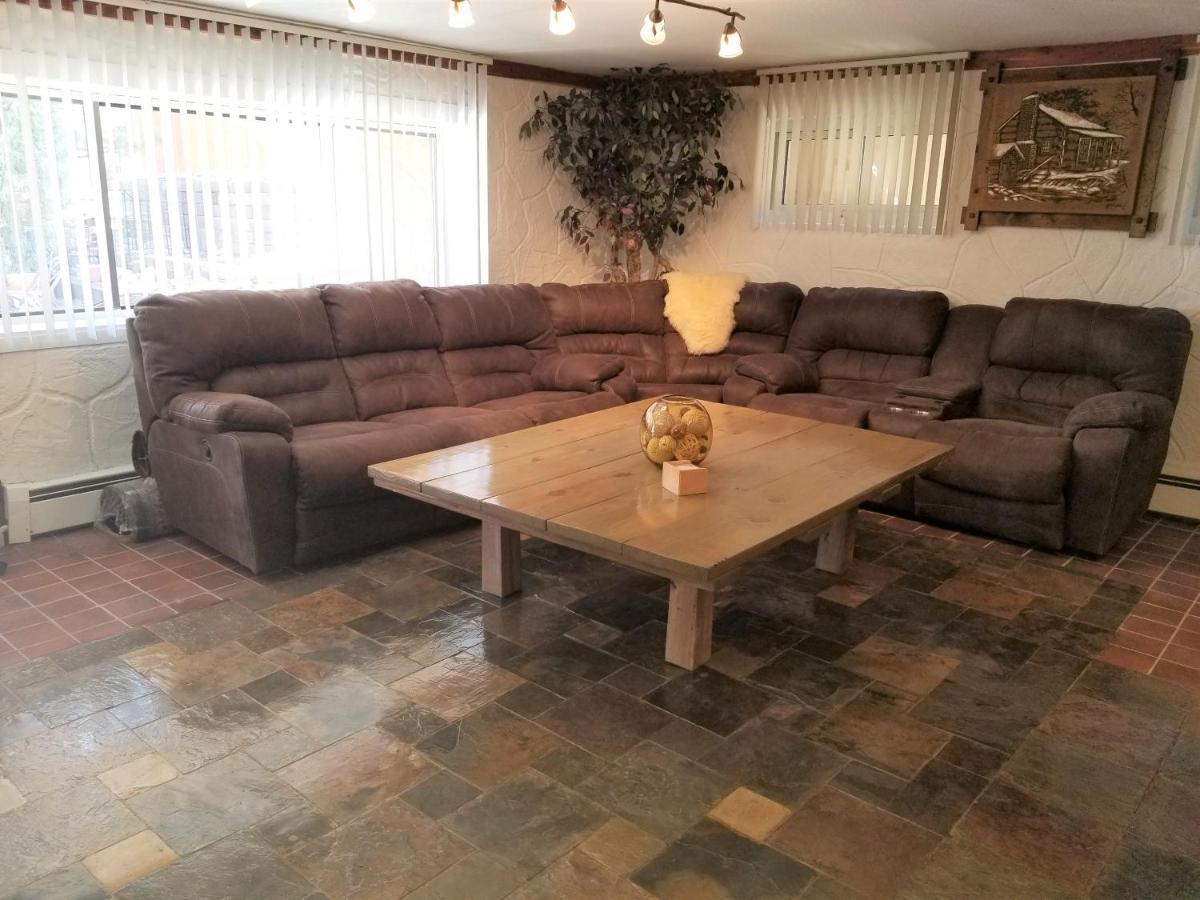 Your Comfy Home In Colorado Springs Extérieur photo